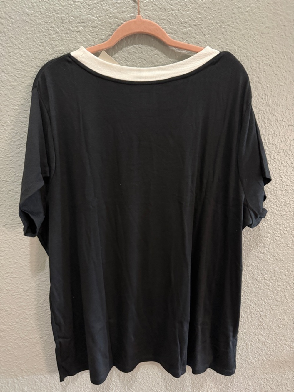 A New Day Black Tee with White Ribbed Collar size 4X - Picture 3 of 4